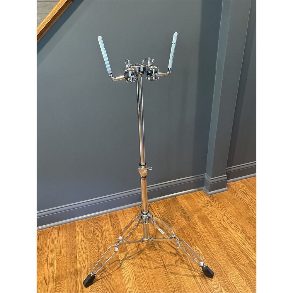 DW 9900 Heavy Duty Double Tom Stand